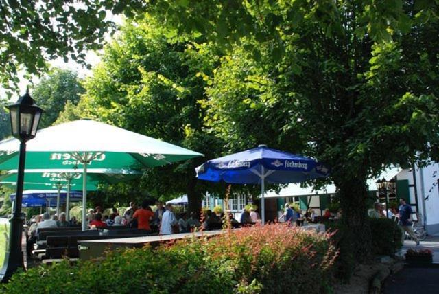 Wisskirchen Hotel & Restaurant Odenthal Exterior photo