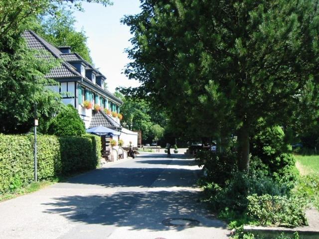 Wisskirchen Hotel & Restaurant Odenthal Exterior photo